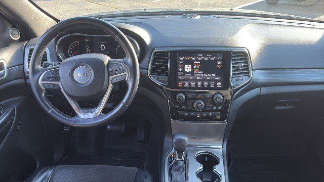 Used 2019 Jeep Grand Cherokee Altitude image 12