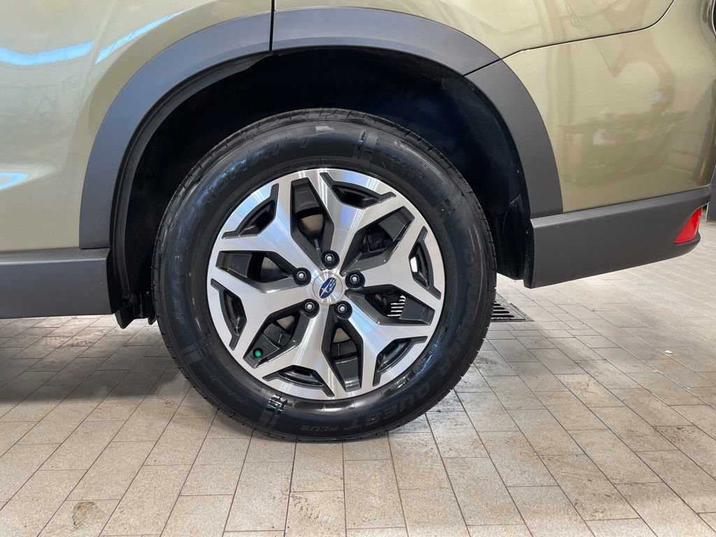 Certified 2024 Subaru Forester Premium image 26
