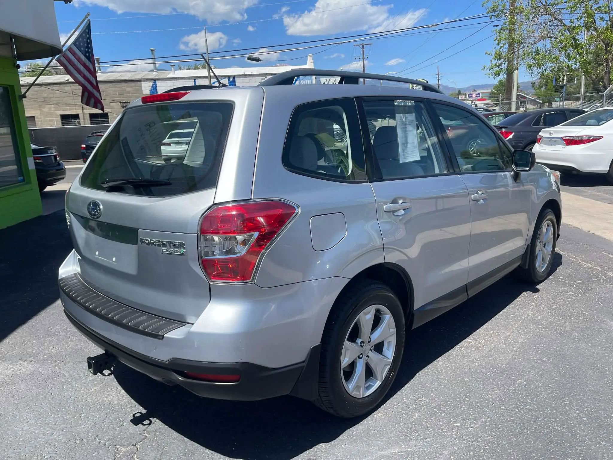 Used 2015 Subaru Forester 2.5i w/ Alloy Wheel Package AWD/4WD image 8