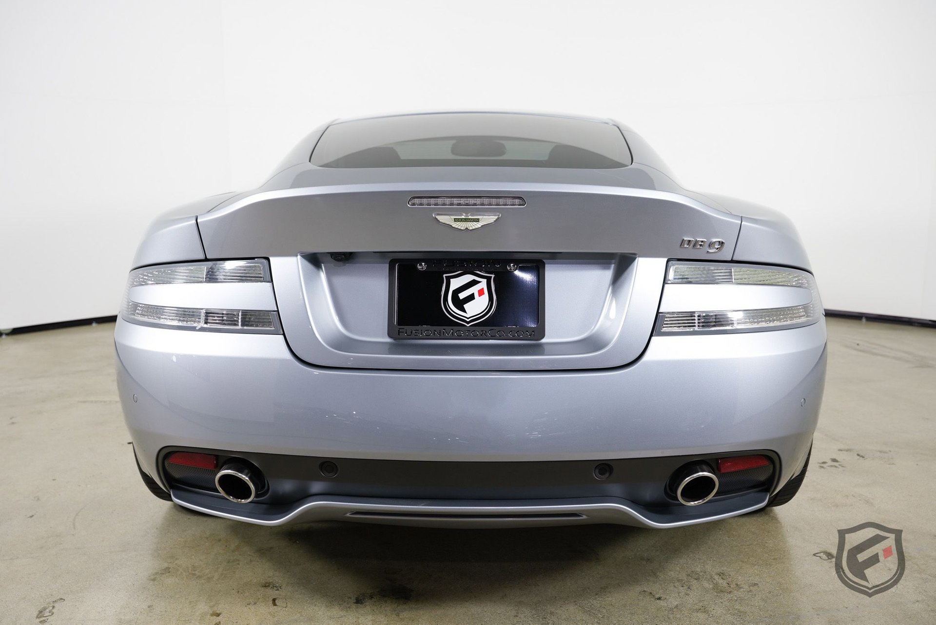 Used 2014 Aston Martin DB9 Coupe image 8