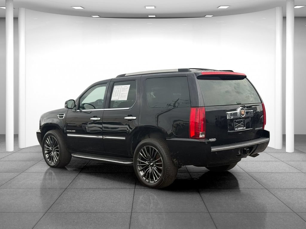 Used 2014 Cadillac Escalade Luxury AWD/4WD image 5