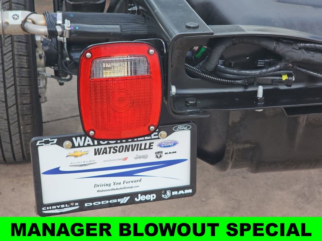 New 2026 RAM 3500 Tradesman AWD/4WD image 40