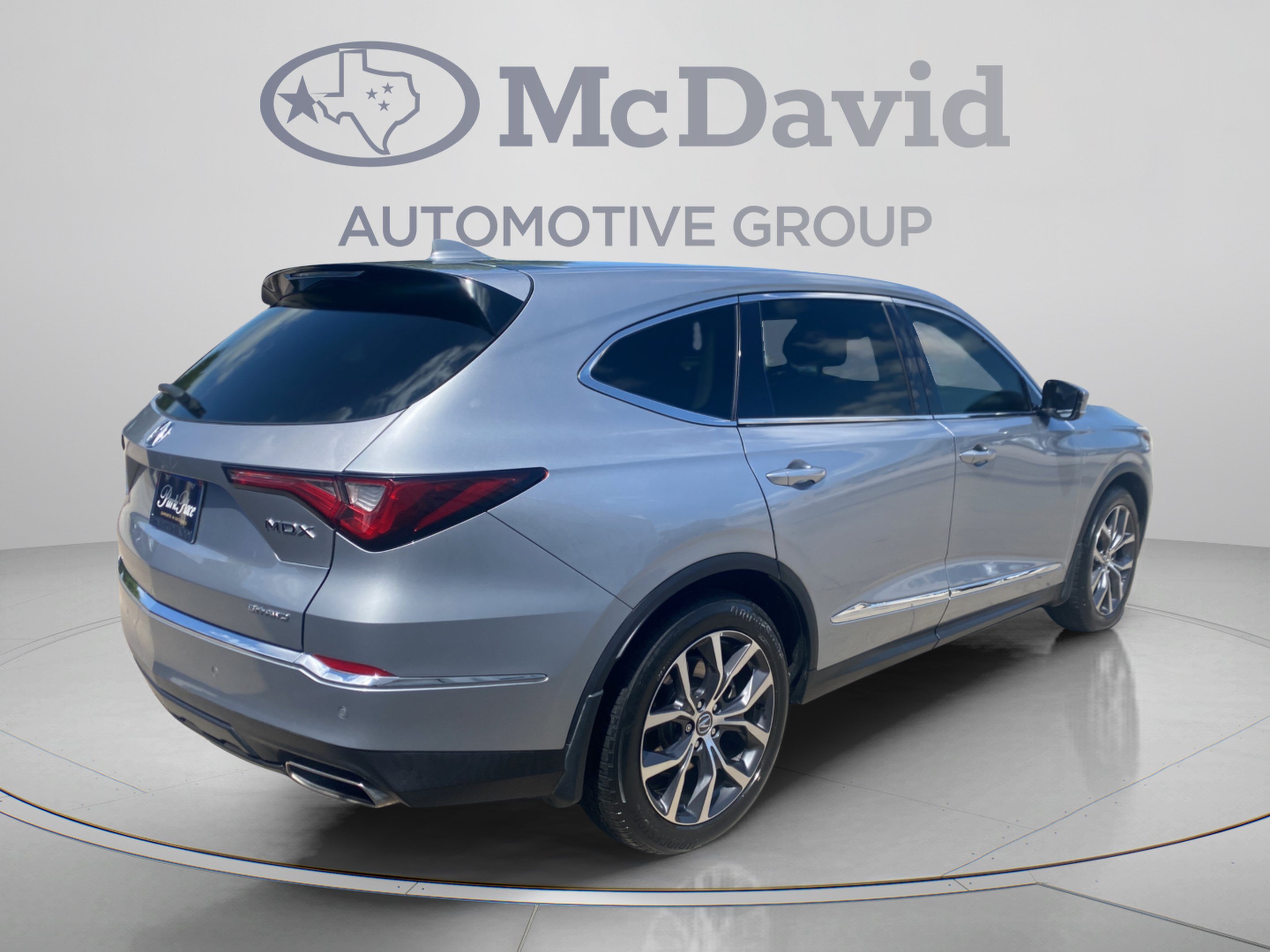 Certified 2023 Acura MDX w/ Technology Package AWD/4WD image 6