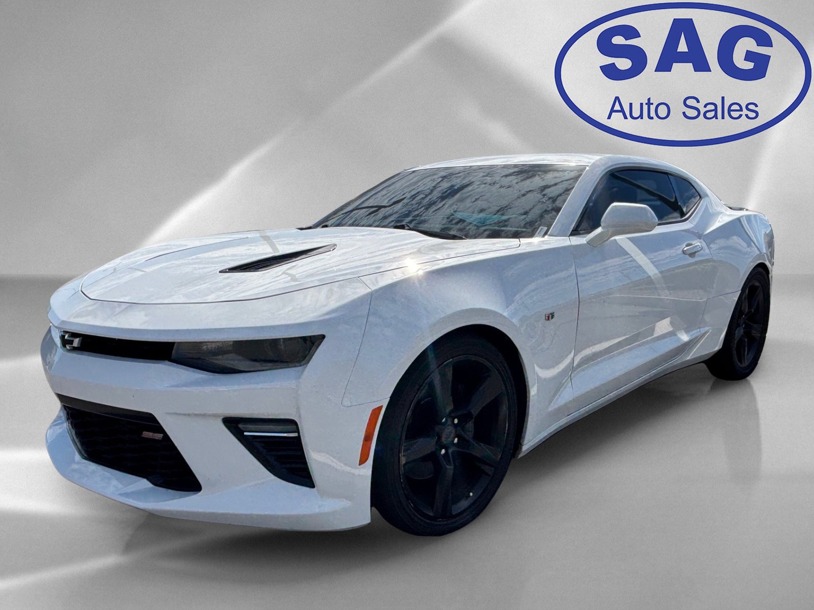 Used 2017 Chevrolet Camaro SS RWD image 5