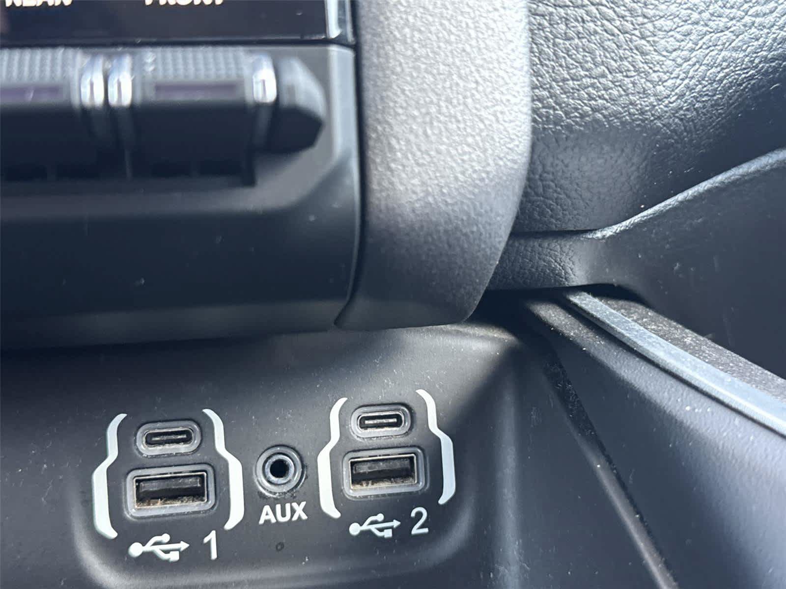 Used 2020 RAM 1500 Big Horn AWD/4WD image 26