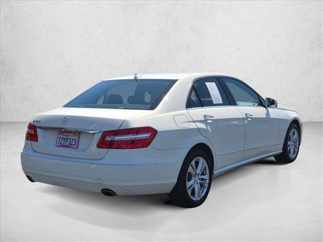 Used 2011 Mercedes-Benz E 350 Sedan image 3