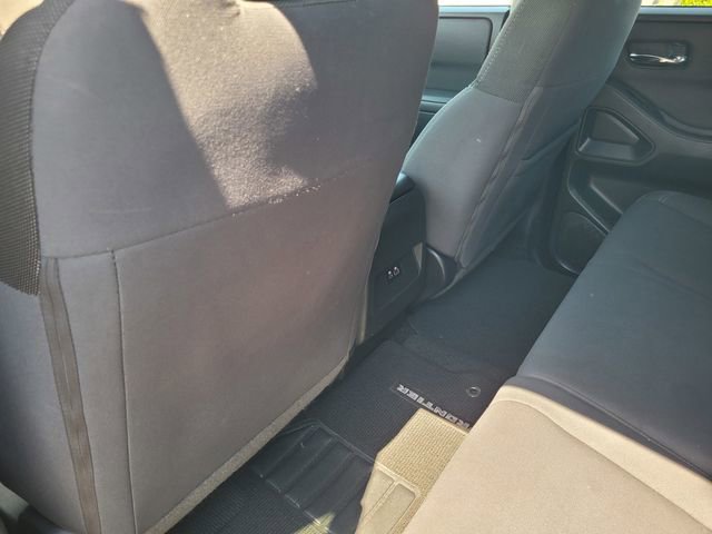 Certified 2023 Nissan Frontier SV RWD image 14