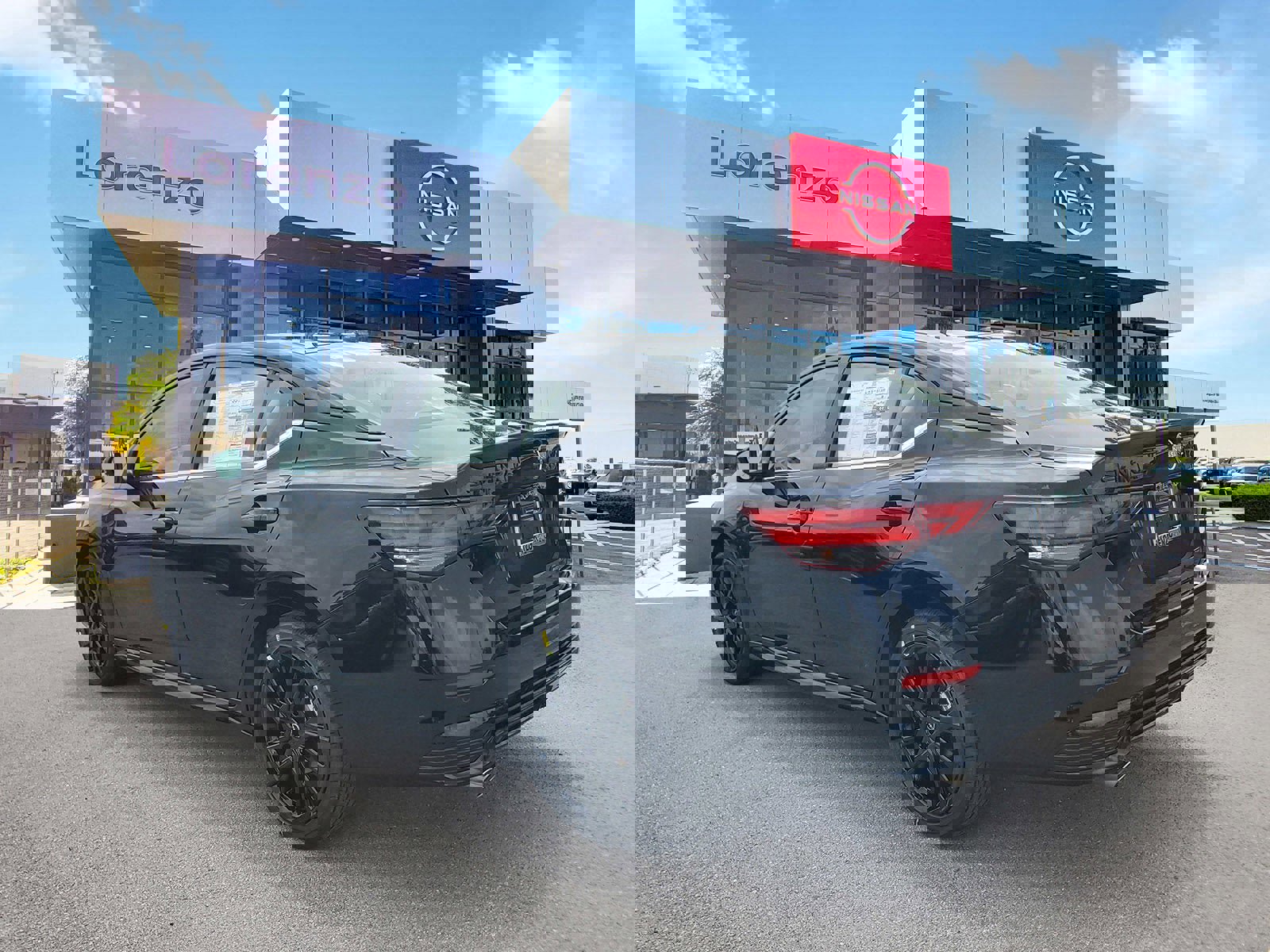 New 2025 Nissan Sentra SR w/ Midnight Edition image 6