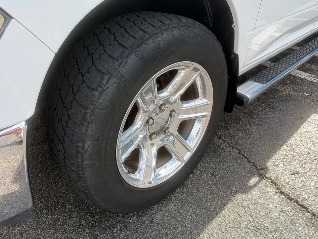 Used 2018 RAM 1500 Lone Star AWD/4WD image 9
