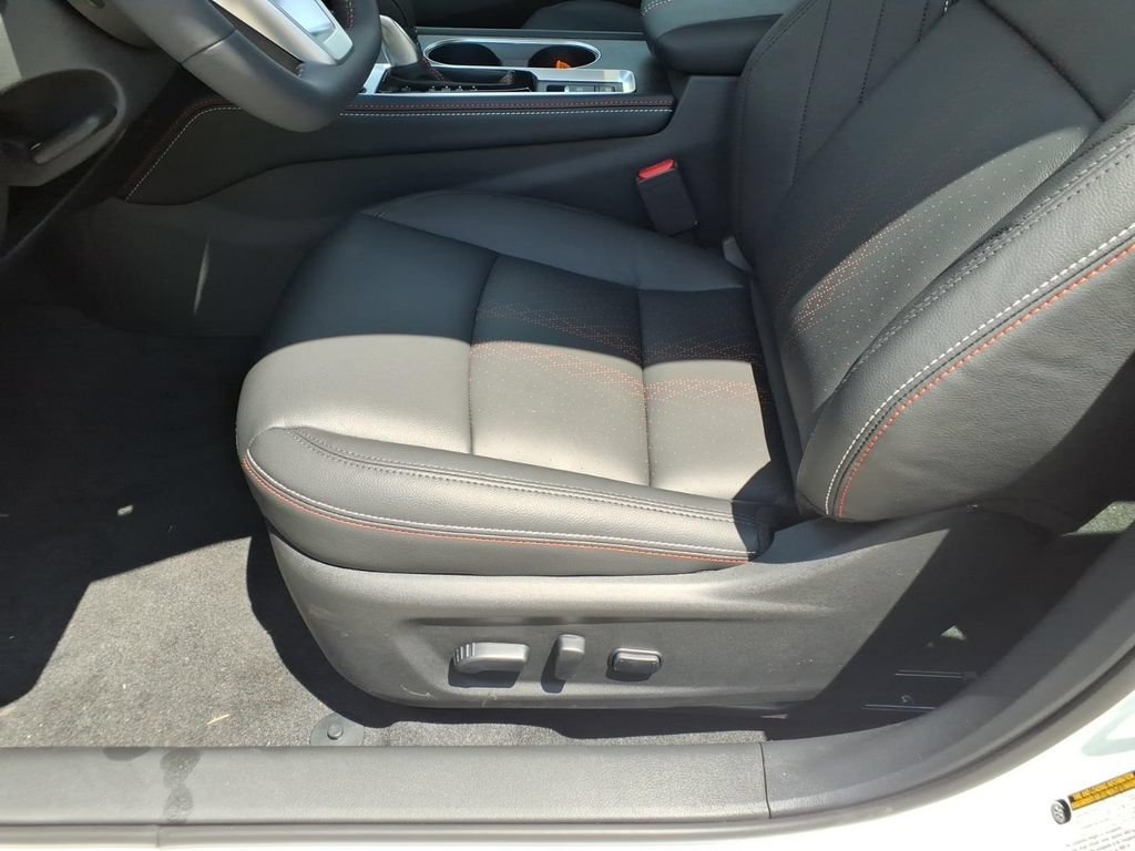 New 2026 Nissan Altima 2.5 SR w/ SR Premium Package FWD image 18