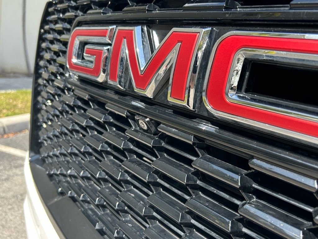 Used 2022 GMC Yukon Denali image 36