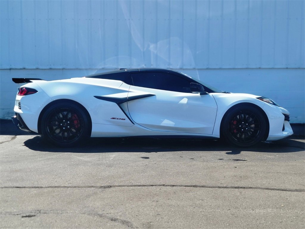 Used 2024 Chevrolet Corvette Z06 image 6