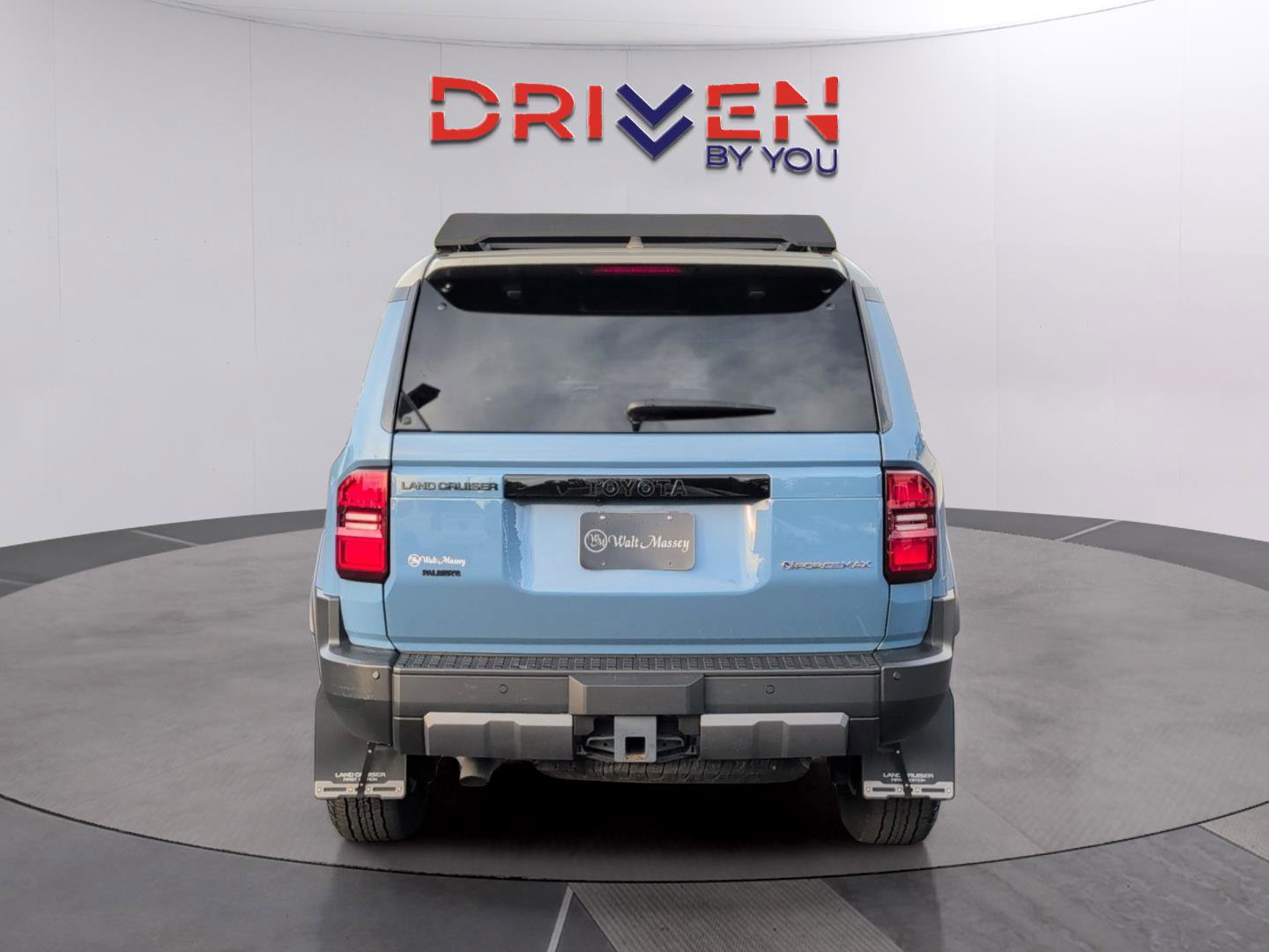 Used 2024 Toyota Land Cruiser image 4