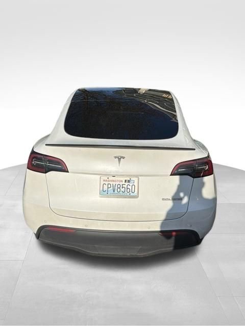 Used 2022 Tesla Model Y Performance image 2