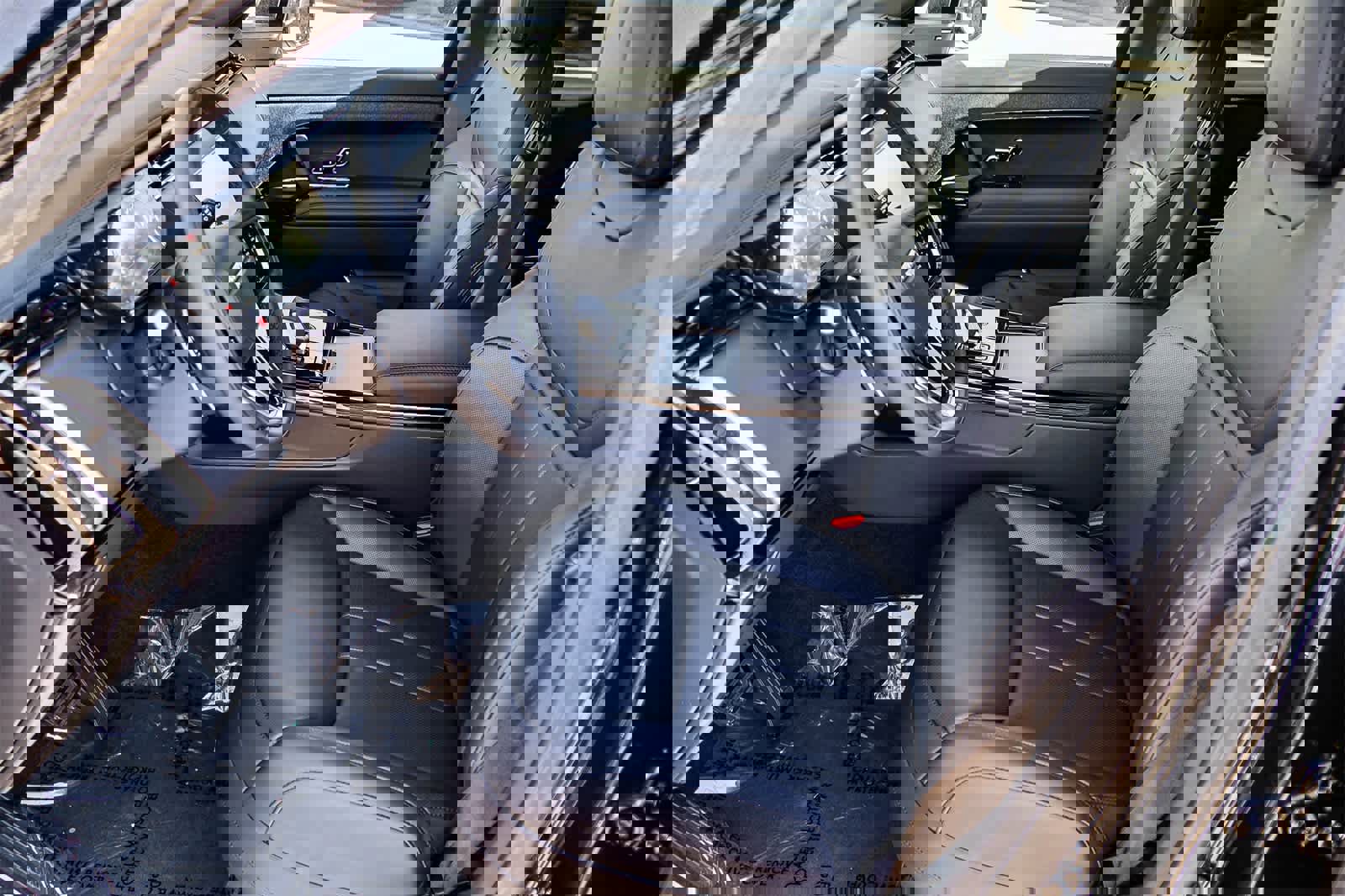 New 2026 Land Rover Range Rover Sport SE image 19