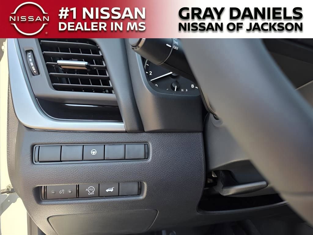 New 2026 Nissan Rogue SV w/ Rock Creek Premium Package image 18