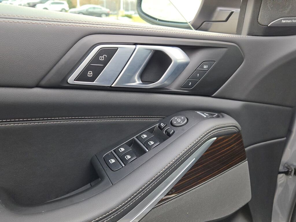 Used 2026 BMW X5 xDrive40i image 22