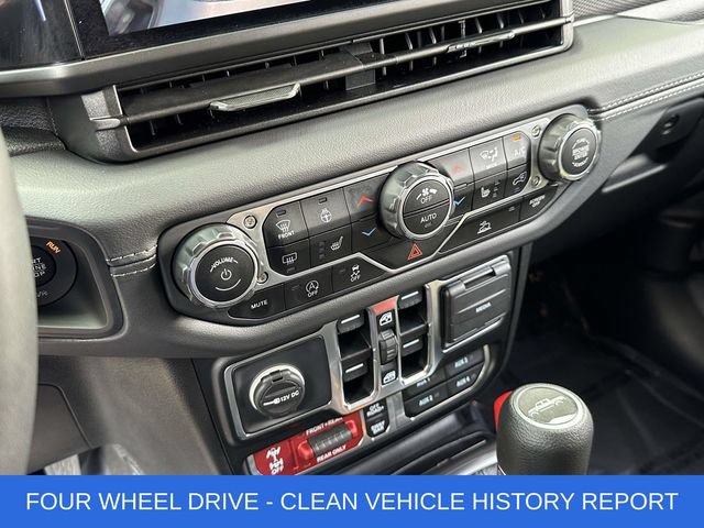 Used 2025 Jeep Gladiator Rubicon w/ Convenience Group AWD/4WD image 7