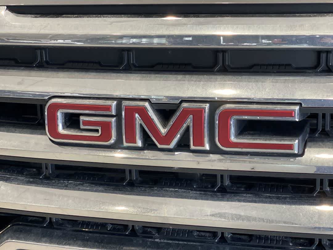 Used 2020 GMC Sierra 1500 SLE w/ X31 Off-Road Package AWD/4WD image 10