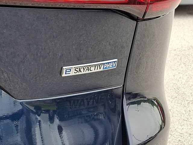 Certified 2024 MAZDA CX-90 Plug-In Hybrid w/ Preferred AWD/4WD image 33