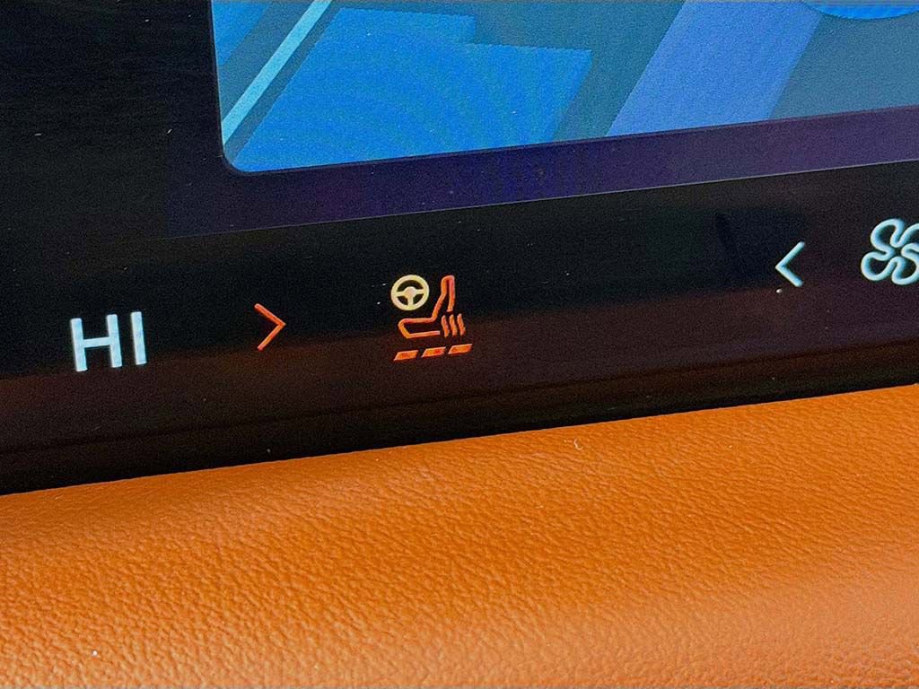 Used 2025 Lincoln Aviator Reserve w/ Equipment Group 201A AWD/4WD image 43