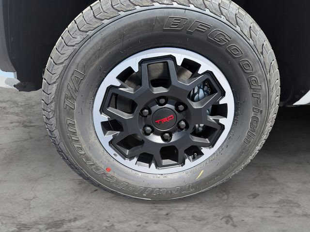 New 2026 Toyota Tacoma TRD Off-Road AWD/4WD image 9