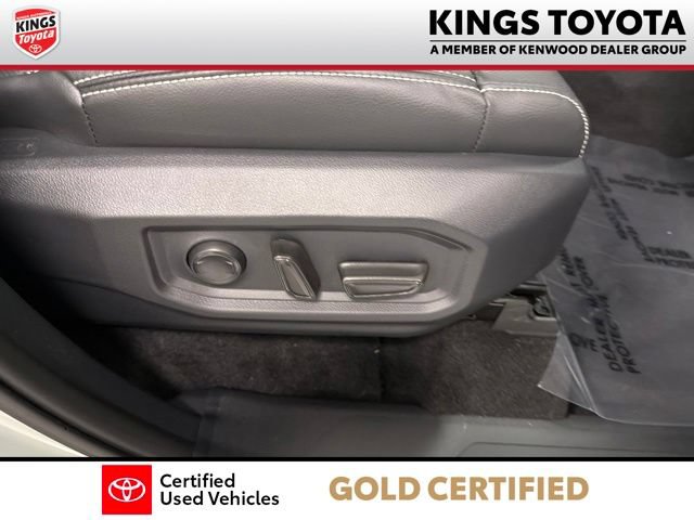Used 2026 Toyota Tundra Limited AWD/4WD image 13