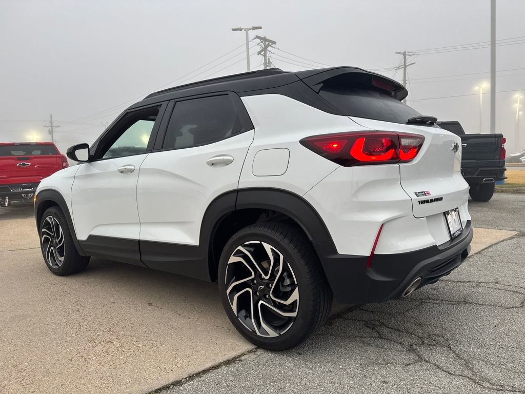 Used 2024 Chevrolet TrailBlazer RS image 3
