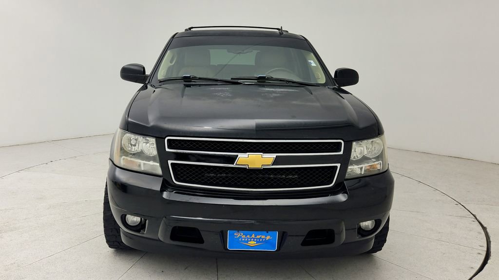 Used 2013 Chevrolet Tahoe LT RWD image 2