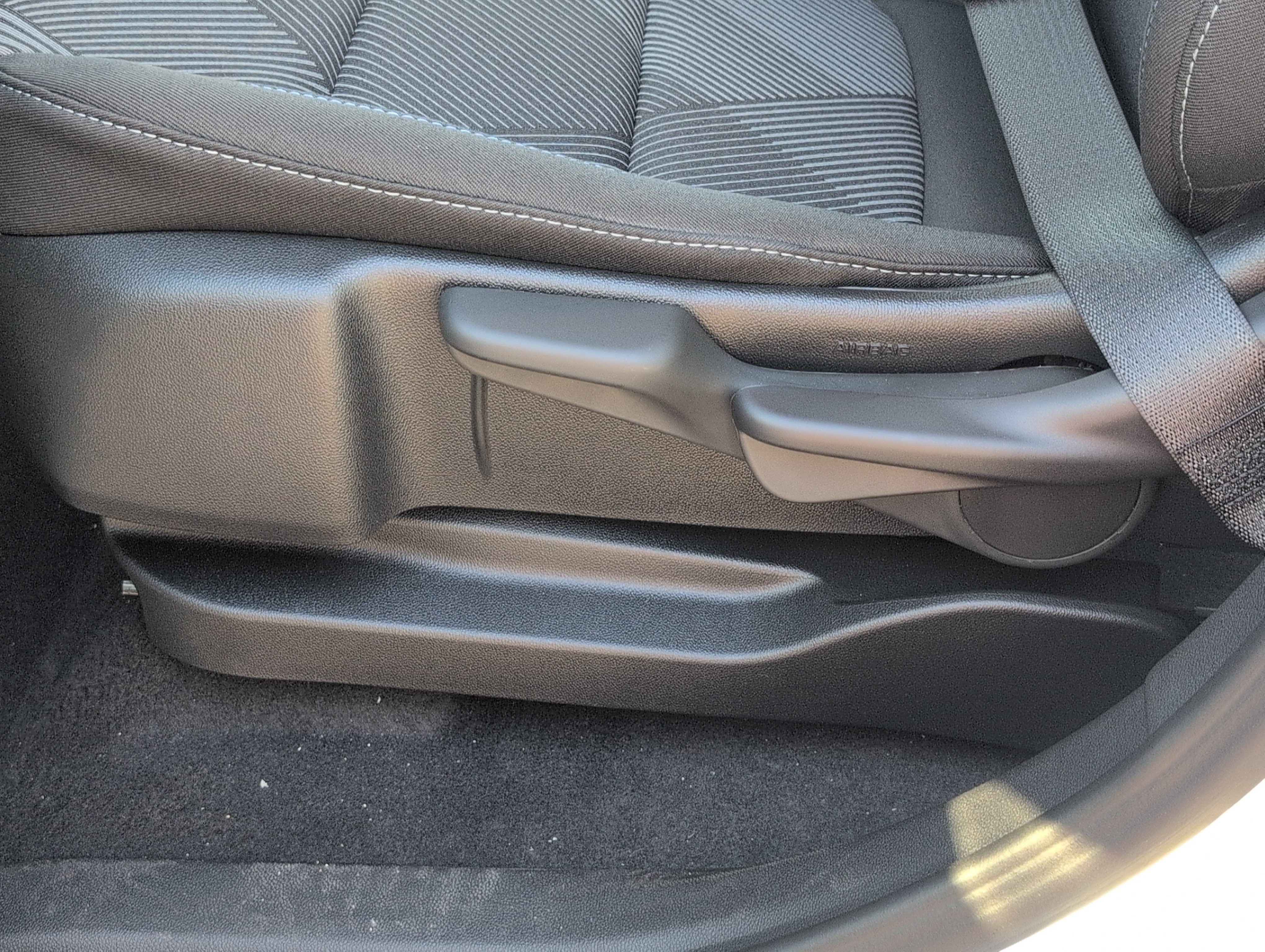 New 2027 Chevrolet Bolt LT w/ LPO, All-Weather Package FWD image 14