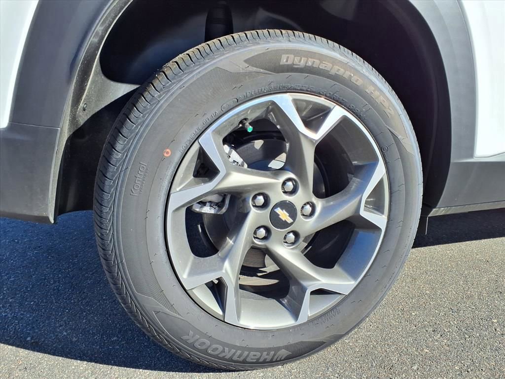 New 2026 Chevrolet Trax LS w/ LS Convenience Package image 23