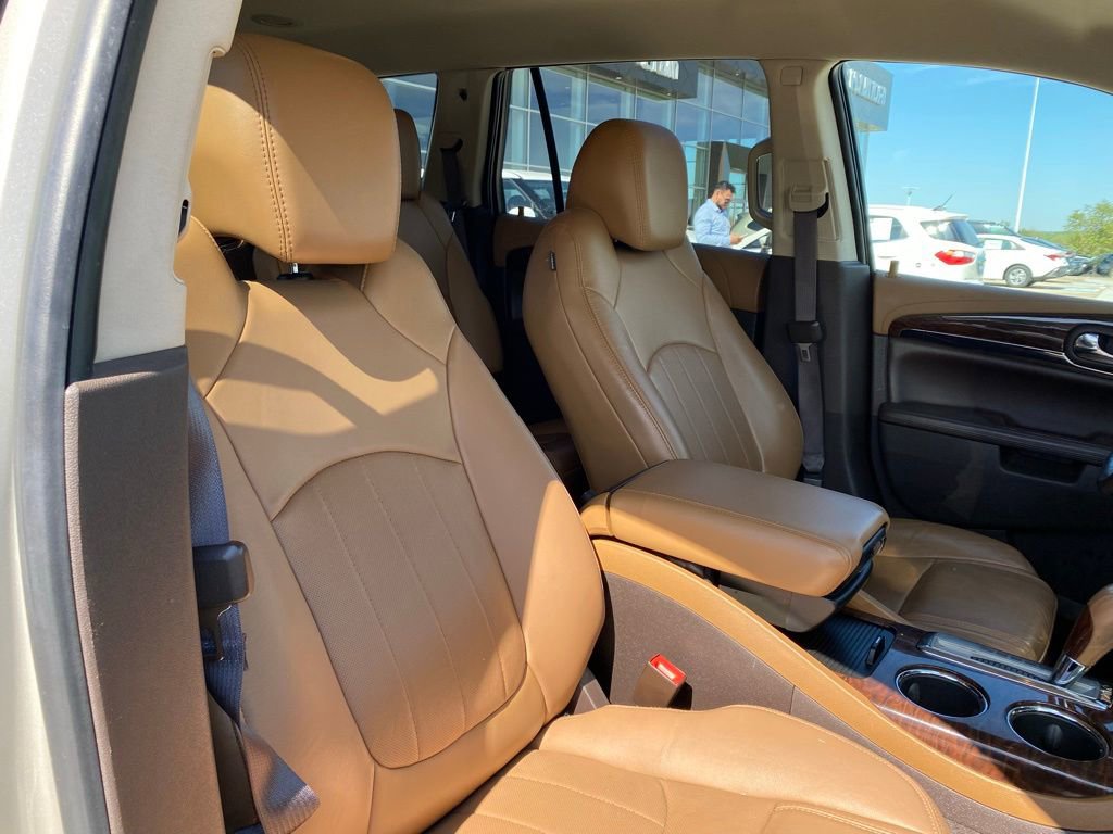 Used 2017 Buick Enclave Premium w/ Trailering Package image 29
