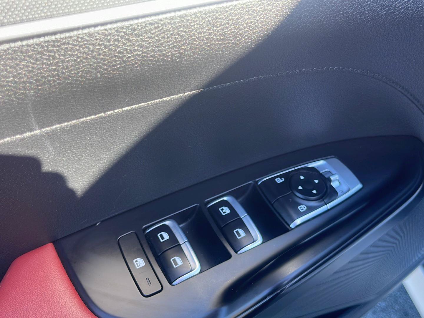 Used 2023 Kia K5 GT-Line w/ GT-Line Premium Package FWD image 15