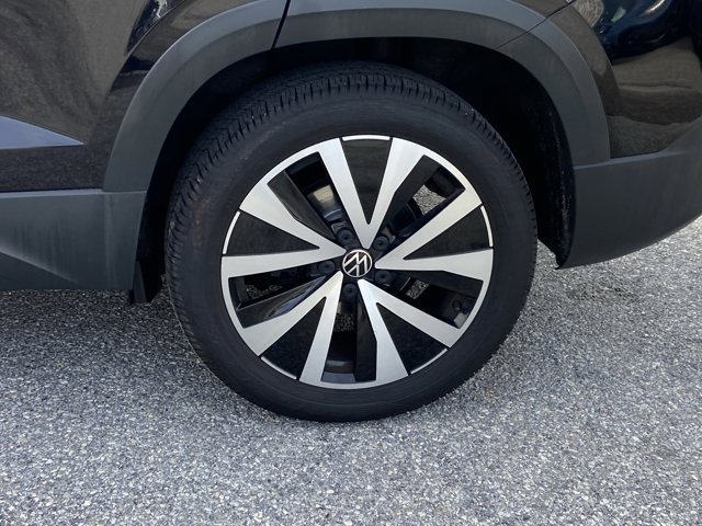 Used 2022 Volkswagen Taos SE image 10