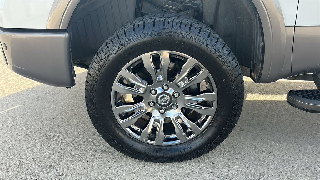 Used 2019 Nissan Titan Platinum Reserve w/ Platinum Utility Package AWD/4WD image 6