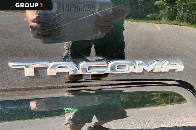 Certified 2019 Toyota Tacoma TRD Off-Road AWD/4WD image 33