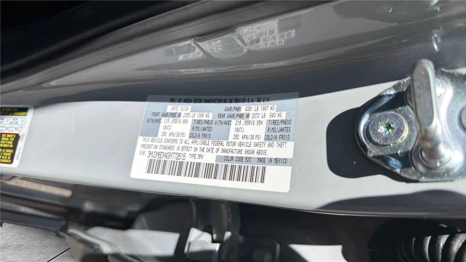 Used 2025 MAZDA CX-30 AWD 2.5 S w/ Premium Package image 28