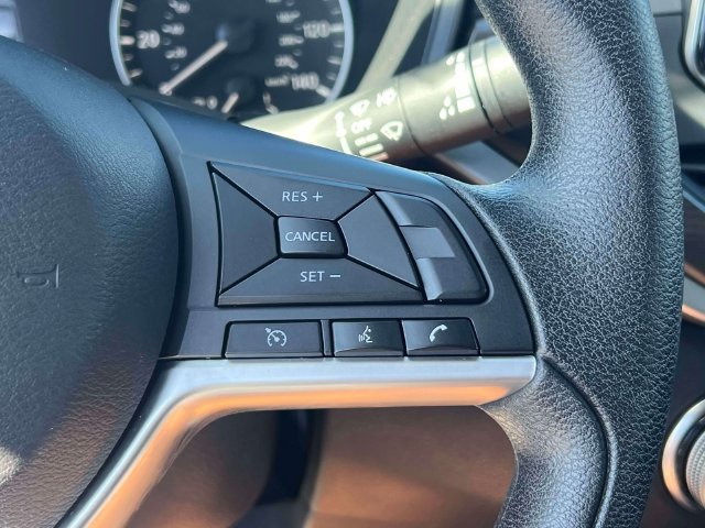 Used 2024 Nissan Altima 2.5 SV AWD/4WD image 24