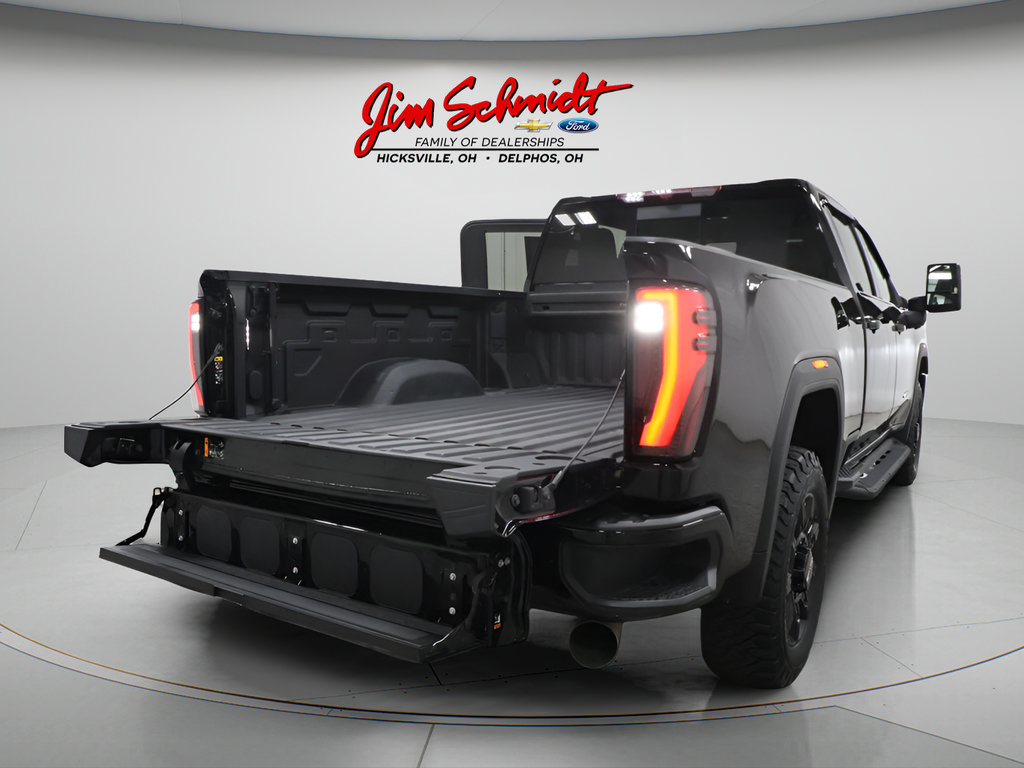 Used 2024 GMC Sierra 2500 AT4 w/ AT4 Preferred Package AWD/4WD image 39