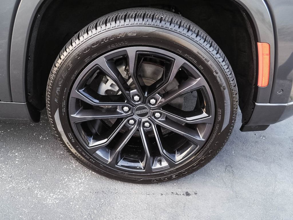 Used 2022 Jeep Grand Wagoneer Series II image 35