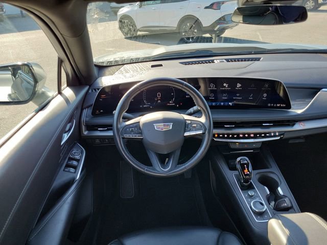 Used 2024 Cadillac XT4 Premium Luxury FWD image 28