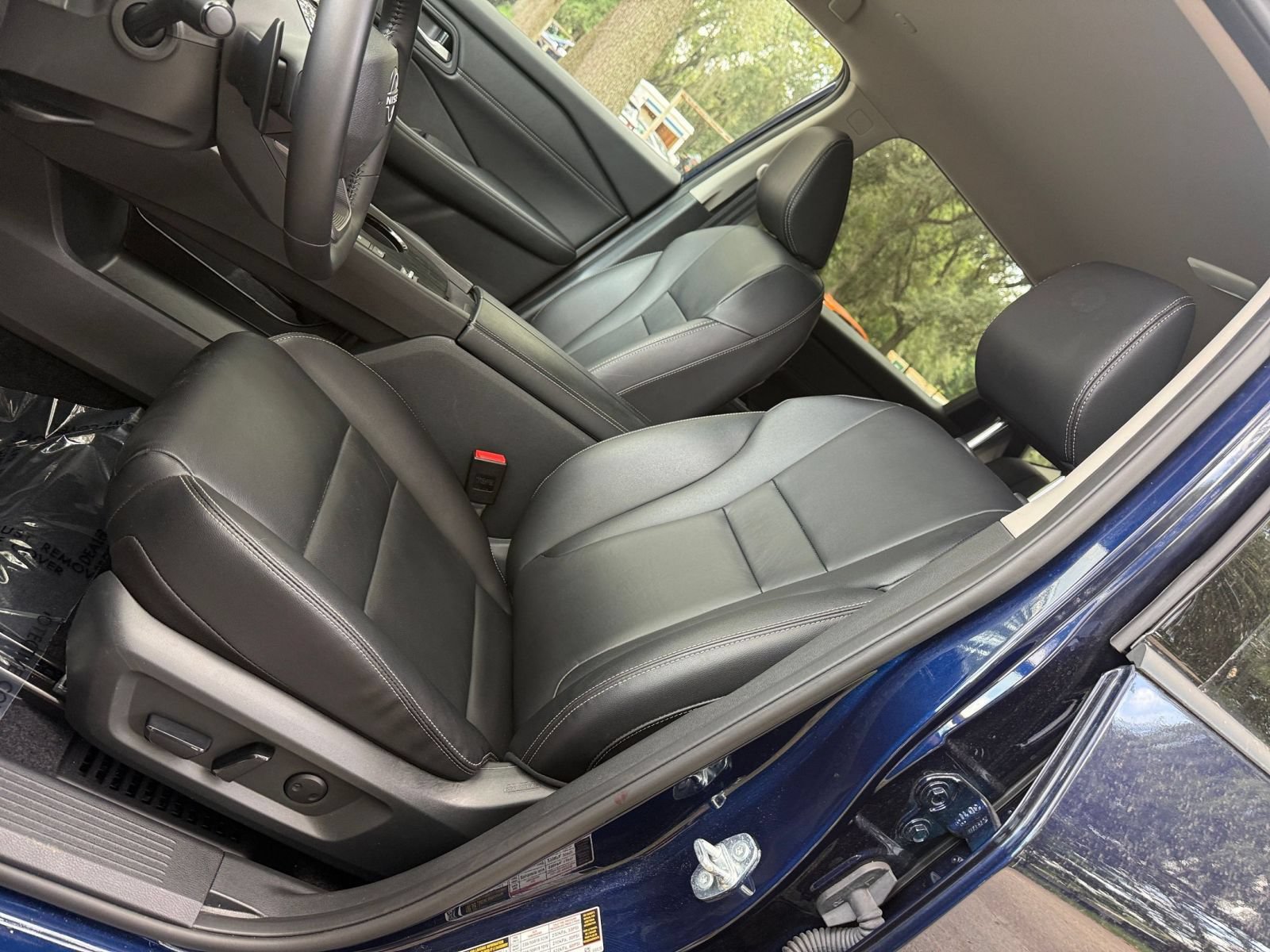Used 2026 Nissan Rogue SL FWD image 25