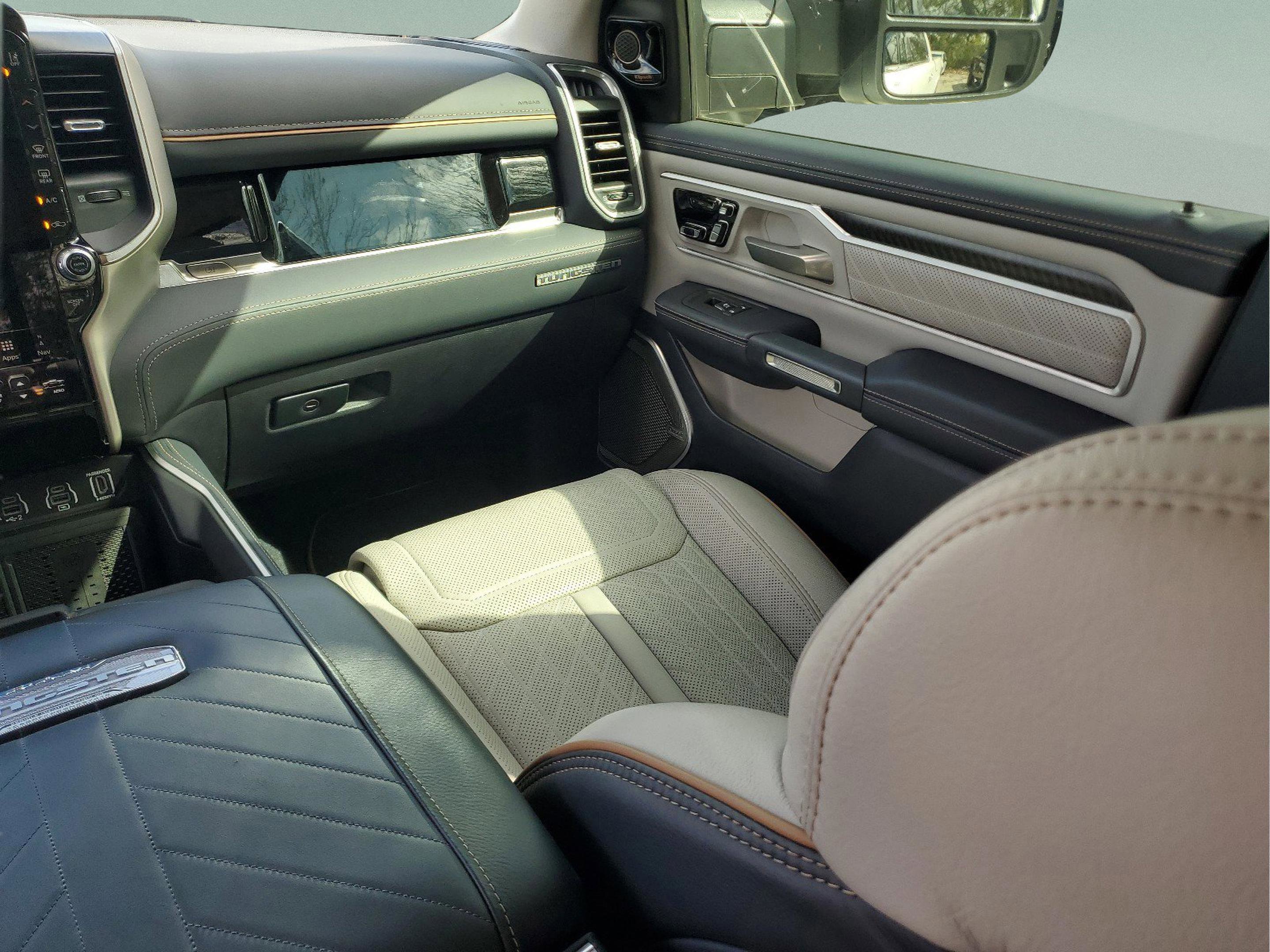 Used 2025 RAM 1500 Tungsten w/ Towing Technology Group image 11