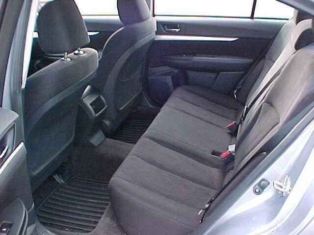 Used 2014 Subaru Legacy 2.5i Premium image 12