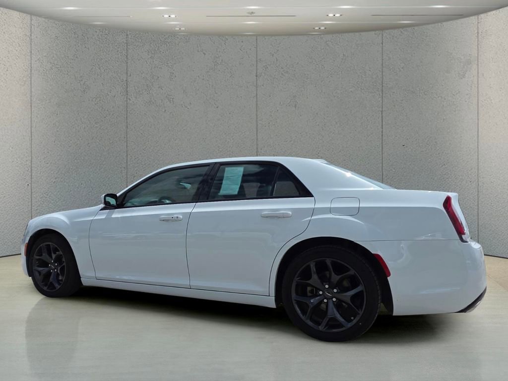 Used 2023 Chrysler 300 S image 5