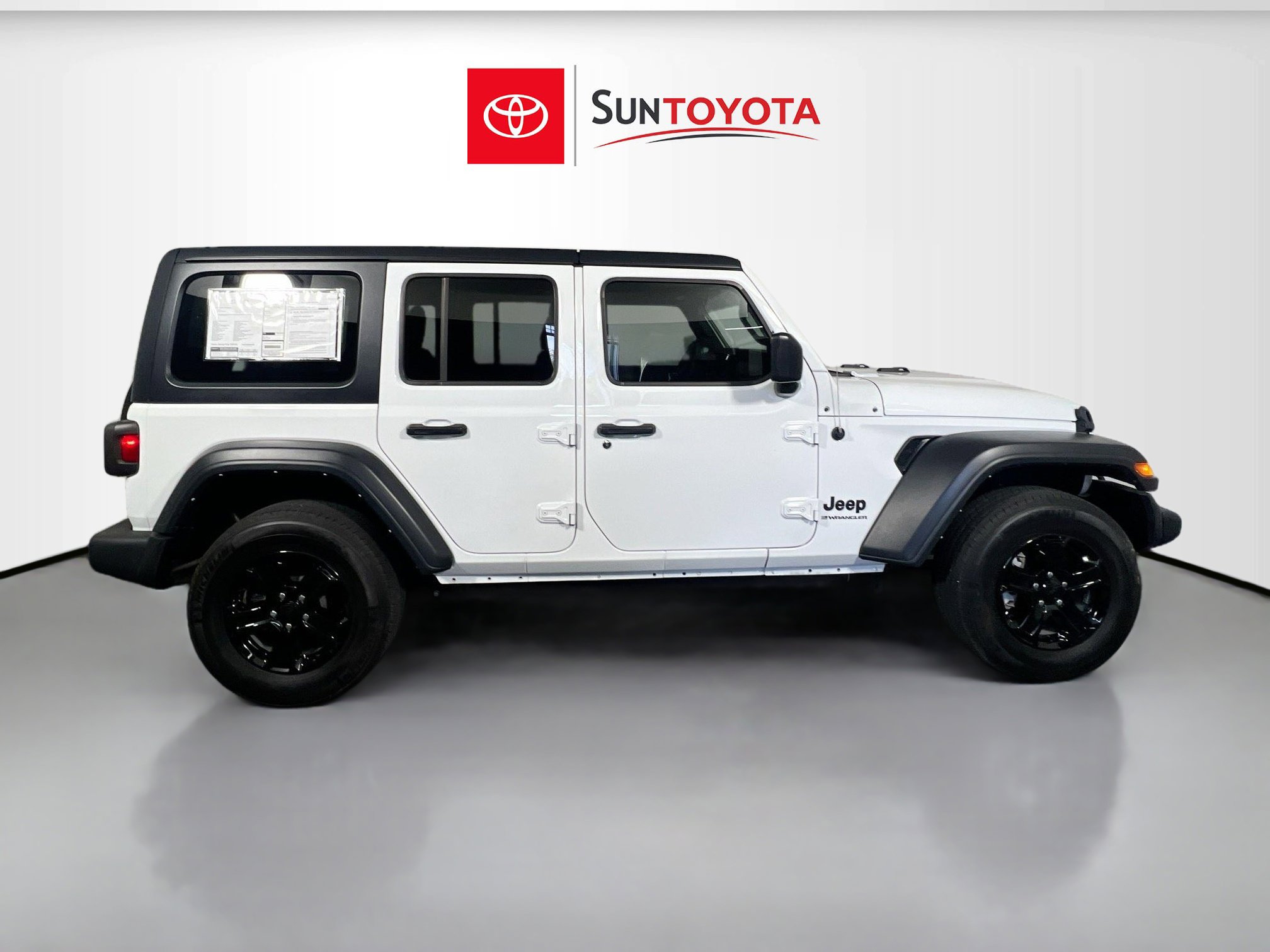 Used 2023 Jeep Wrangler Unlimited Sport AWD/4WD image 2
