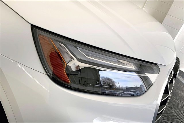 Certified 2023 Audi Q5 2.0T Premium w/ Convenience Package image 28