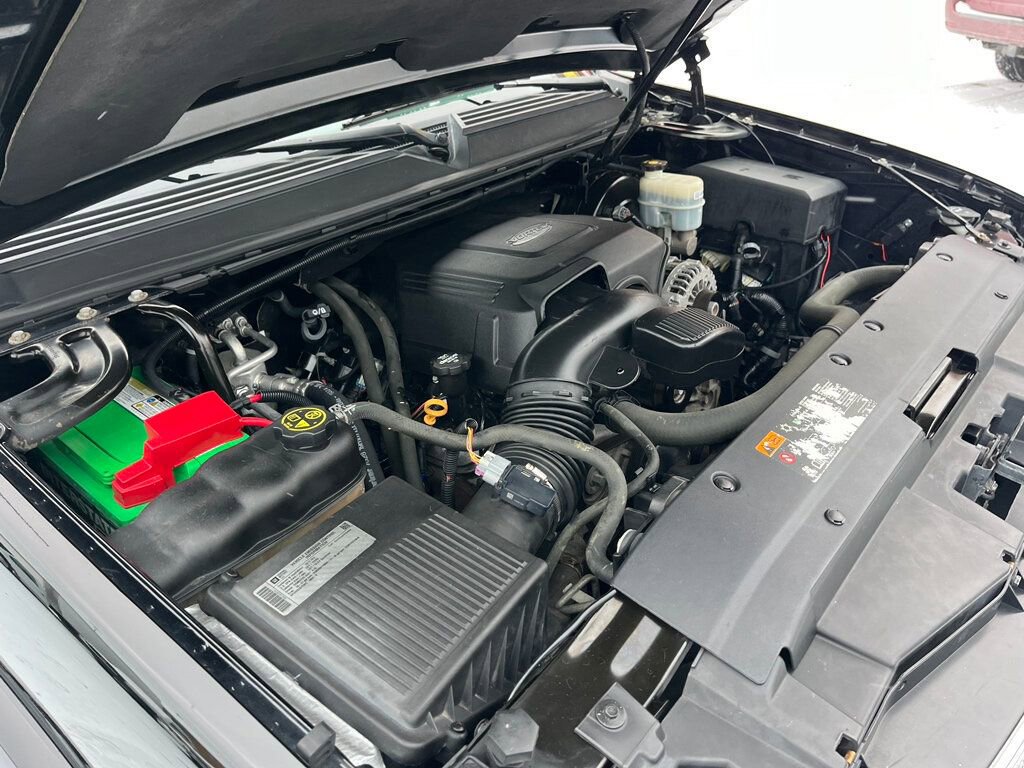 Used 2013 Chevrolet Avalanche LT w/ Suspension Package, Off-Road image 59