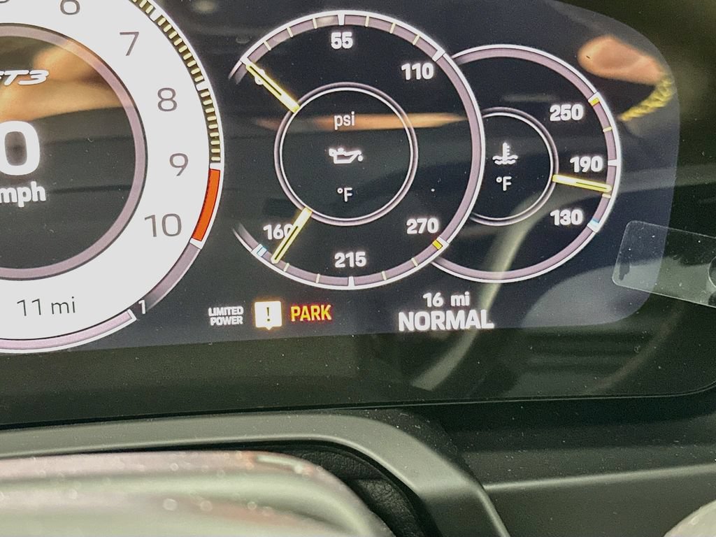 New 2026 Porsche 911 GT3 RWD image 13