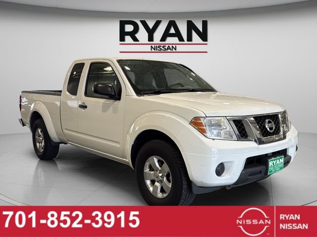 Used 2013 Nissan Frontier SV AWD/4WD image 1
